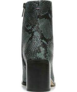 Thewardroberefresh.shop284057eb0a 6