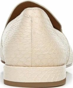 Thewardroberefresh.shop2e6ad3f1be 6