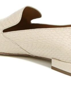 Thewardroberefresh.shop2e6ad3f1be 9