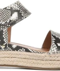 Thewardroberefresh.shop2f27b8ef3e 3