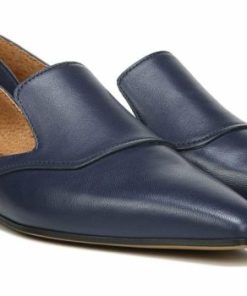 Thewardroberefresh.shop3c4a02bbc4 2