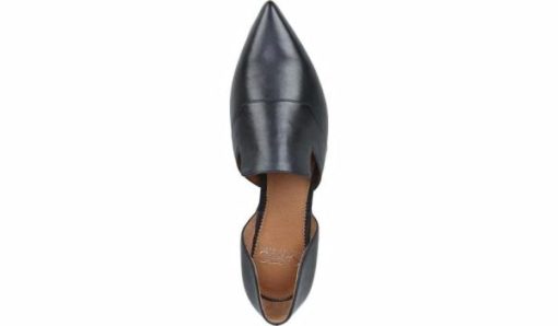 Thewardroberefresh.shop4f9ca1dacf 2