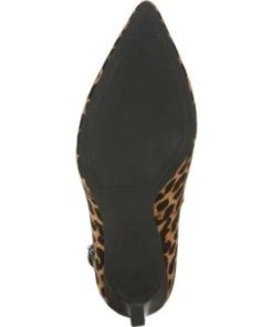 Thewardroberefresh.shop5a8cfdea4d 8