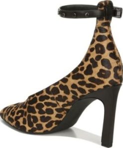 Thewardroberefresh.shop5a8cfdea4d 9