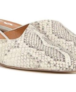 Thewardroberefresh.shop831e86ffb4 2