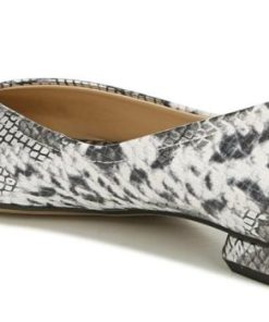 Thewardroberefresh.shope08b37615b 9