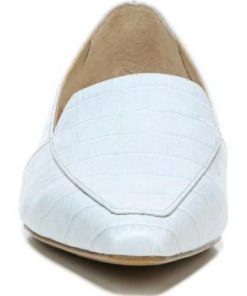 Thewardroberefresh.shopeb06d209bc 4